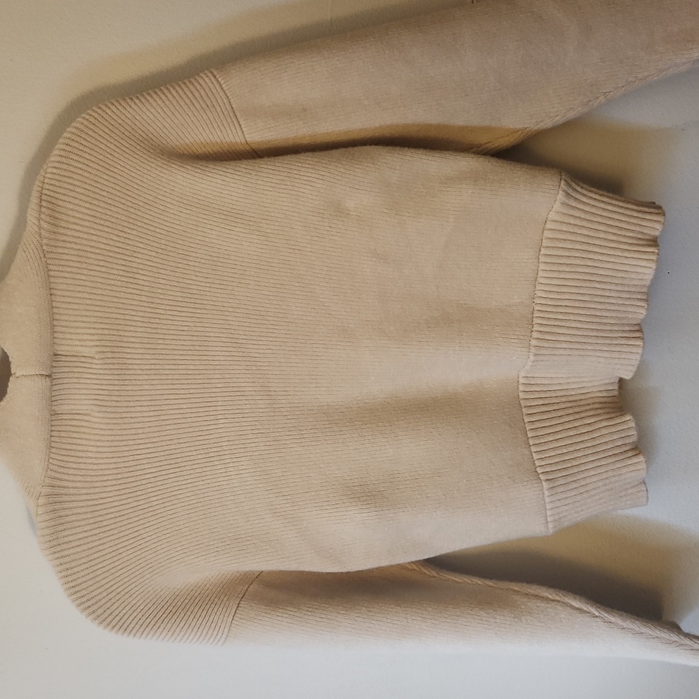 J.O.A Cream Scalloped Wrap Crossover Vneck Knit Sweater, Size S - Picture 5 of 6